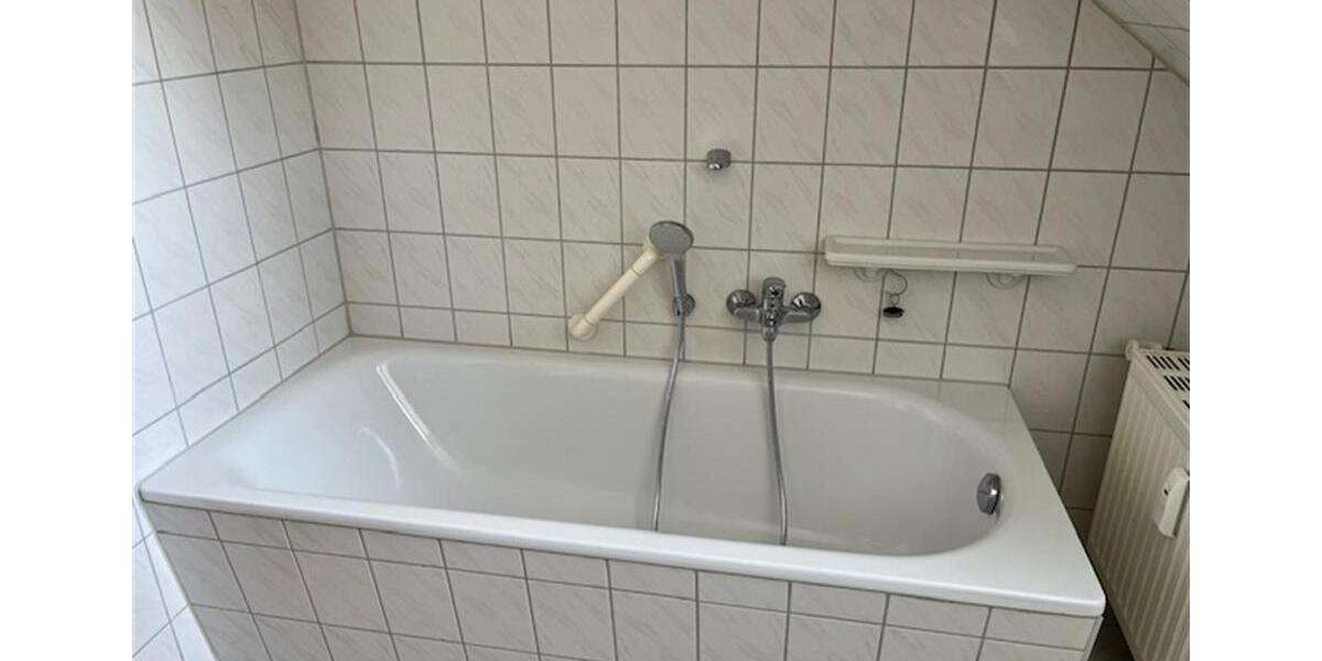 Etagenwohnung Oelsnitz (Vogtland) - 2 Zimmer, 47 m&sup2;, 259&euro; | Angebot:23557048