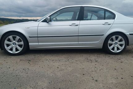 BMW 330 83.000 km 15.500 &euro; Döhlau 95182