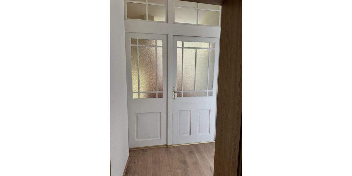 Etagenwohnung Oelsnitz/V. Oelsnitz - 3 Zimmer, 62 m&sup2;, 45.000&euro; | Angebot:25821697