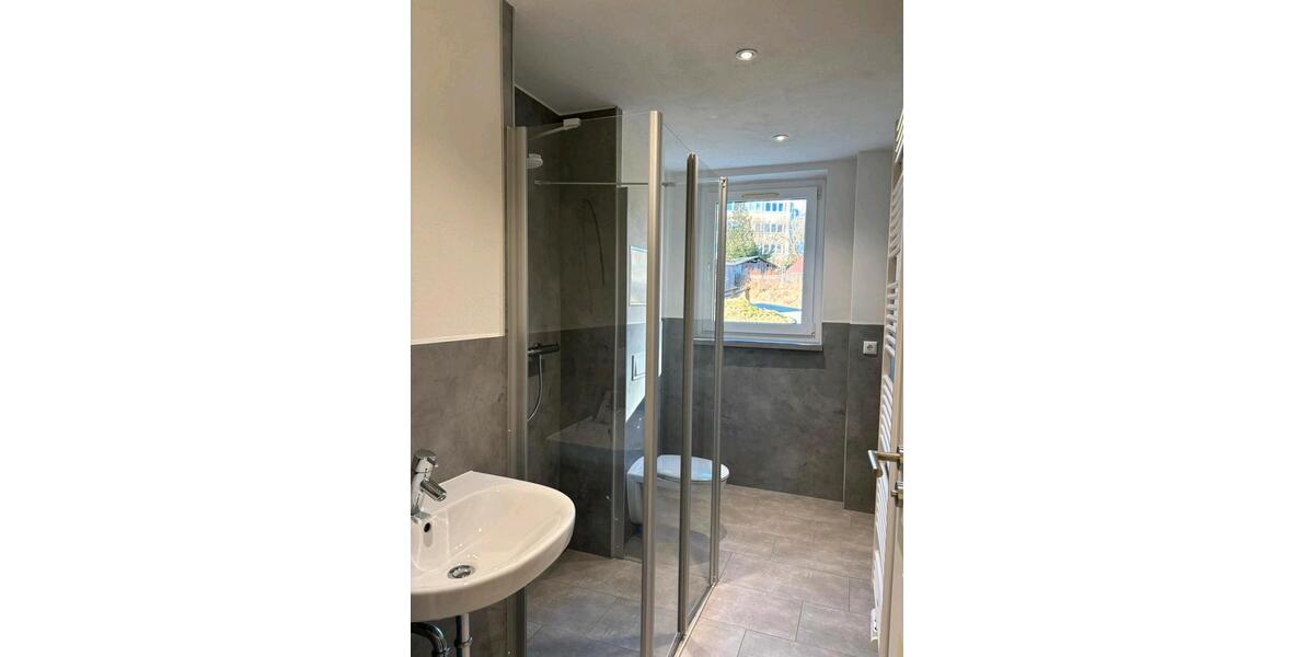 Erdgeschoßwohnung Bad Elster - 2 Zimmer, 60 m&sup2;, 420&euro; | Angebot:25369425