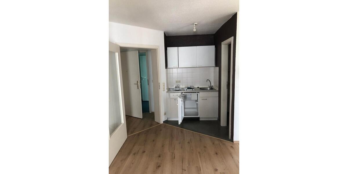 Etagenwohnung Plauen - 1.5 Zimmer, 28 m&sup2;, 29.000&euro; | Angebot:27270868