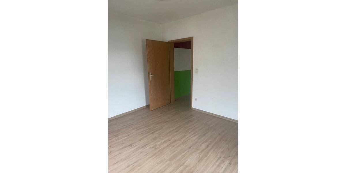 Etagenwohnung Plauen Preißelpöhl - 2 Zimmer, 60 m&sup2;, 28.000&euro; | Angebot:26080764