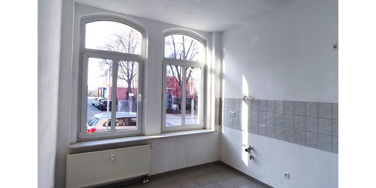 Erdgeschoßwohnung Plauen Altstadt - 2 Zimmer, 66 m&sup2;, 280&euro; | Angebot:25342739