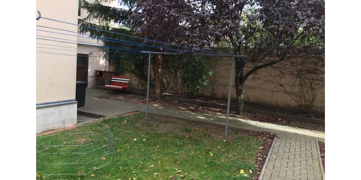 Hochparterre Reichenbach im Vogtland - 2 Zimmer, 55 m&sup2;, 300&euro; | Angebot:19406954