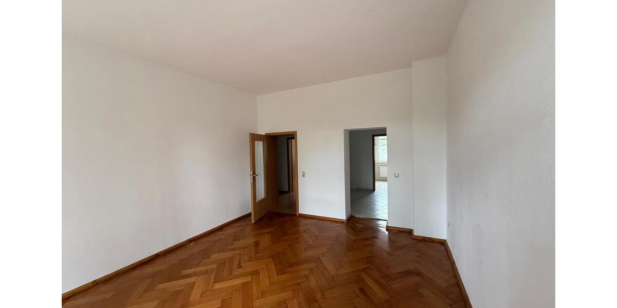 Etagenwohnung Reichenbach im Vogtland Obermylau - 2 Zimmer, 52 m&sup2;, 219&euro; | Angebot:22524230