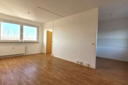 Wohnung Plauen Chrieschwitz - 4 Zimmer, 77 m&sup2;, 390&euro; | Angebot:24622668