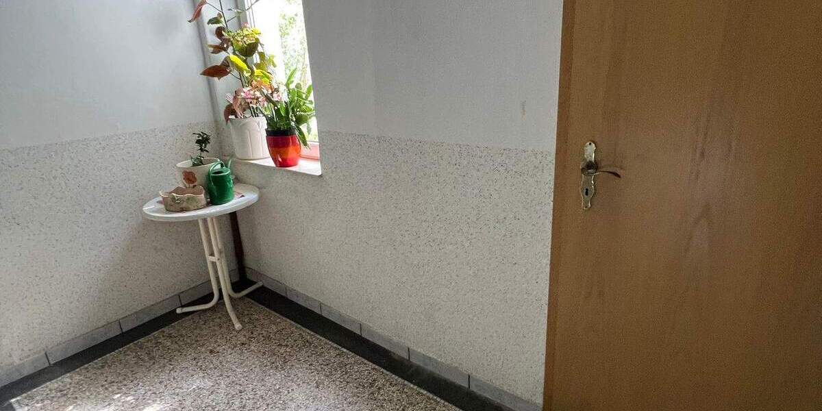 Mehrfamilienhaus, Wohnhaus Plauen Ostvorstadt - 1 Zimmer, 290 m&sup2;, 265.000&euro; | Angebot:25708225