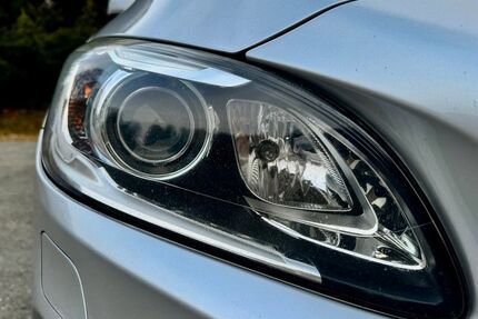 Volvo V60 266.000 km 8.800 &euro; Falkenstein 08223