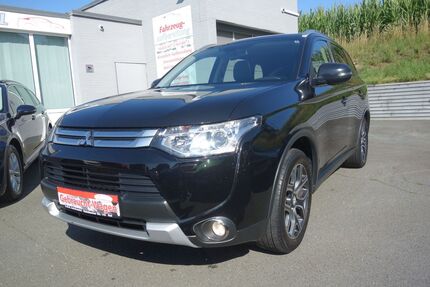 Mitsubishi Outlander 176.000 km 7.690 &euro; Hof 95030