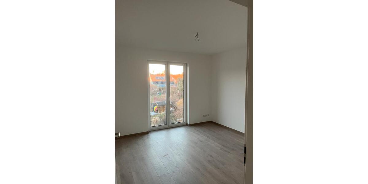 Etagenwohnung Hof Altstadt - 3 Zimmer, 105 m&sup2;, 1.210&euro; | Angebot:26682595