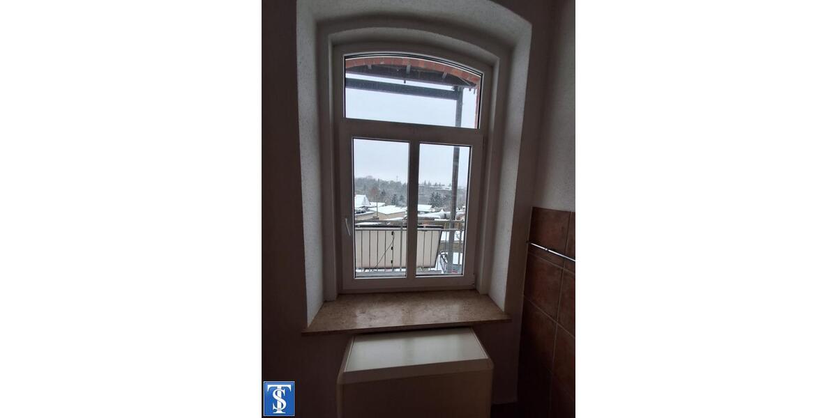 Etagenwohnung Plauen Altstadt - 4 Zimmer, 95 m&sup2;, 525&euro; | Angebot:25792778