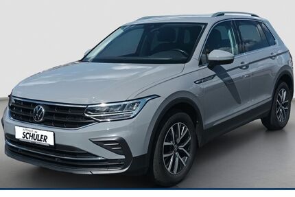 VW Tiguan 43.469 km 22.795 &euro; Falkenstein 08223