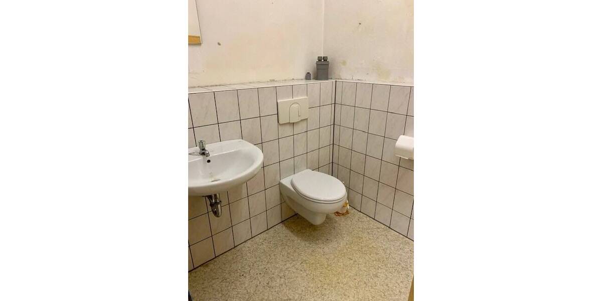 Reihenmittelhaus Elsterberg - 1 Zimmer, 130 m&sup2;, 79.000&euro; | Angebot:25662003