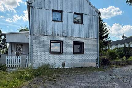 Haus Hof Neuhof - 5 Zimmer, 100 m&sup2;, 55.000&euro; | Angebot:27033554