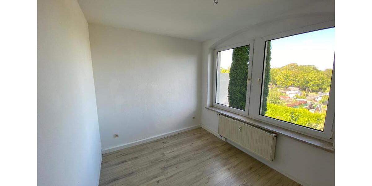 Etagenwohnung Plauen Alt Chrieschwitz - 3 Zimmer, 70 m&sup2;, 350&euro; | Angebot:17334721