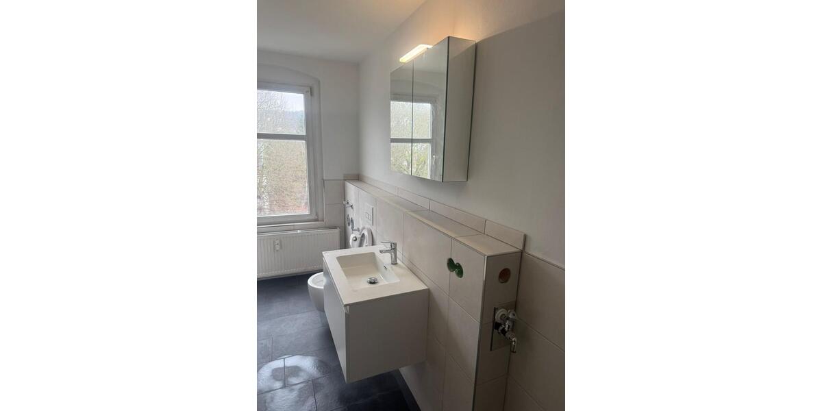 Etagenwohnung Greiz - 5 Zimmer, 132 m&sup2;, 792&euro; | Angebot:23531168