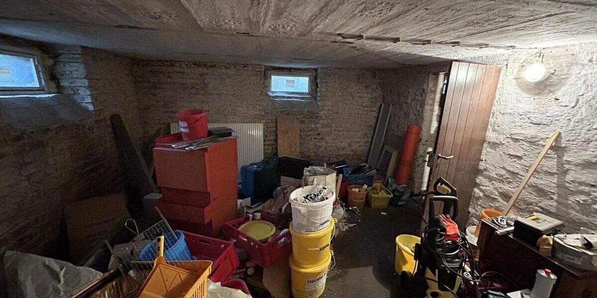 Einfamilienhaus Auerbach Schnarrtanne - 8 Zimmer, 145 m&sup2;, 210.000&euro; | Angebot:25662133