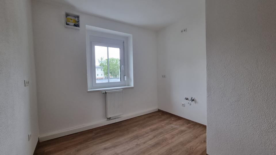 Etagenwohnung Schleiz - 3 Zimmer, 68 m&sup2;, 645&euro; | Angebot:24846774