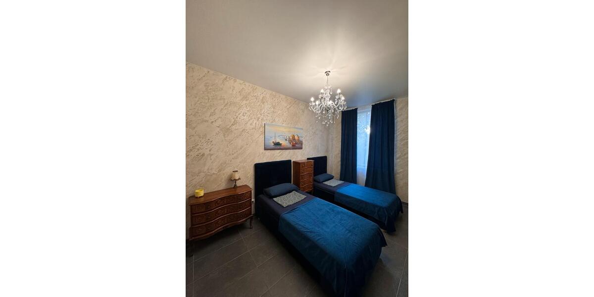 Etagenwohnung Plauen Altstadt - 4 Zimmer, 95 m&sup2;, 800&euro; | Angebot:25873359