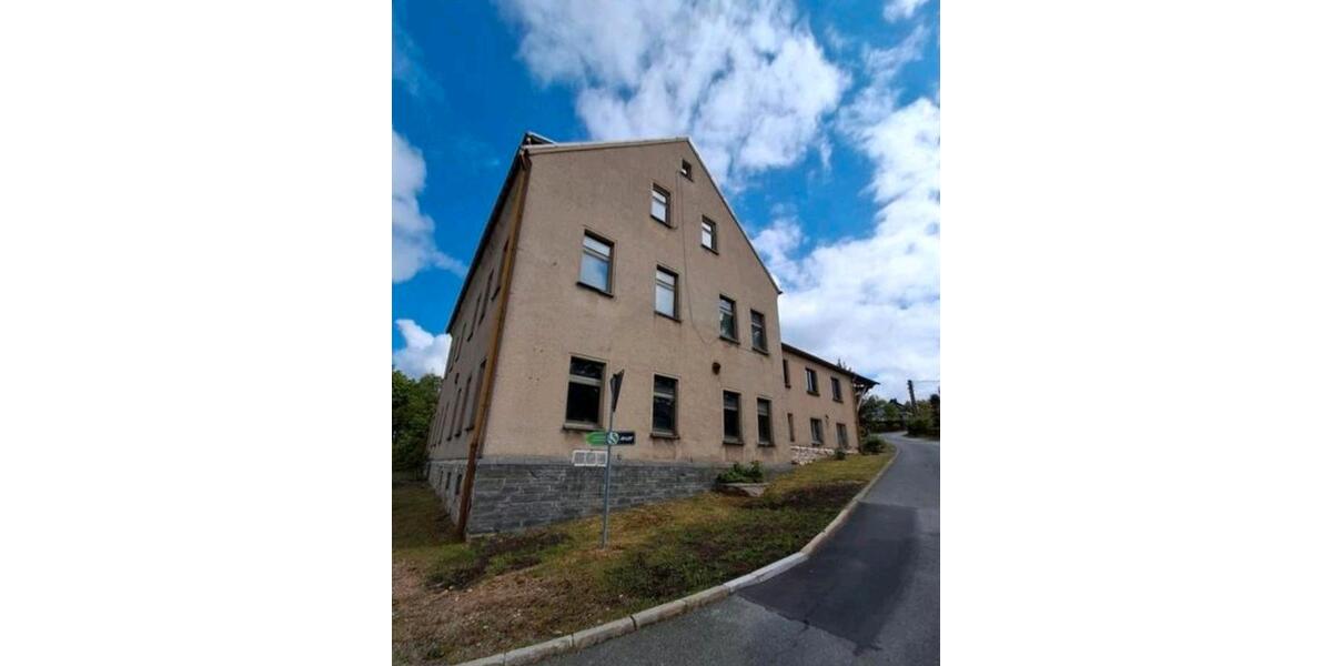 Mehrfamilienhaus, Wohnhaus Auerbach/Vogtland Vogtland - 2 Zimmer, 600 m&sup2;, 170.000&euro; | Angebot:25220065