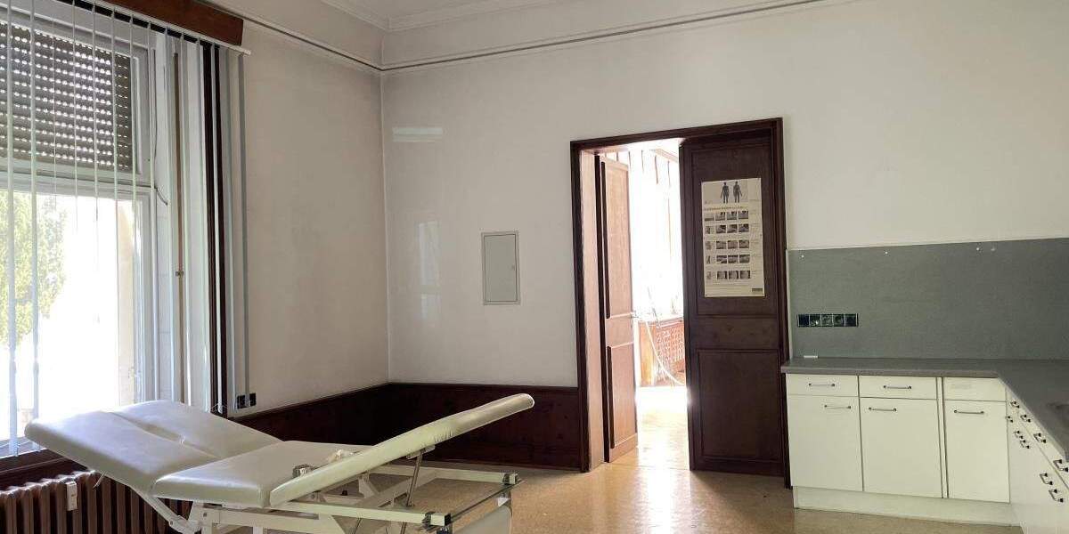 Einfamilienhaus Hirschberg - 1 Zimmer, 735 m&sup2;, 150.000&euro; | Angebot:25700879