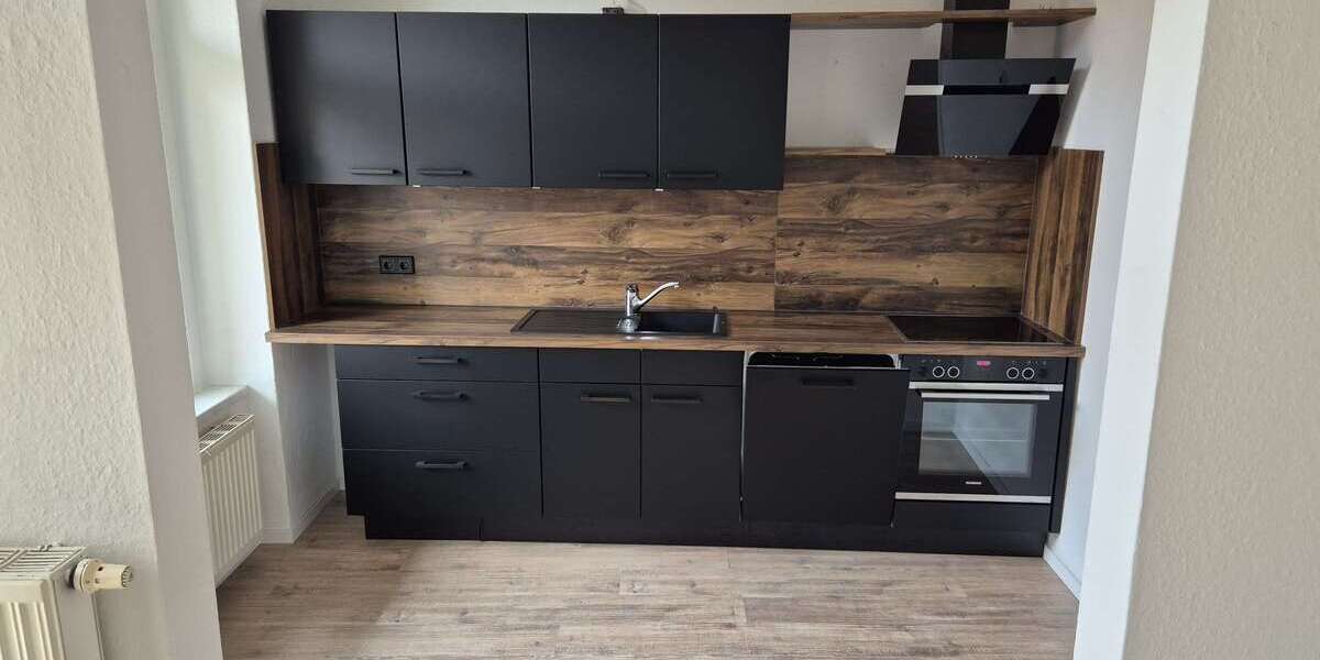 Etagenwohnung Plauen Neundorfer Vorstadt - 2 Zimmer, 66 m&sup2;, 310&euro; | Angebot:26160566