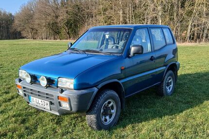 Nissan Terrano 203.000 km 4.350 &euro; Pausa-Mühltroff 07952