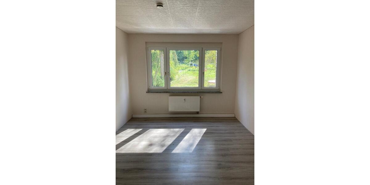 Etagenwohnung Zeulenroda-Triebes Triebes - 3 Zimmer, 67 m&sup2;, 320&euro; | Angebot:25419730
