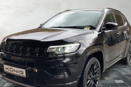 Jeep Compass 18.900 km 27.996 &euro; Greiz 07973