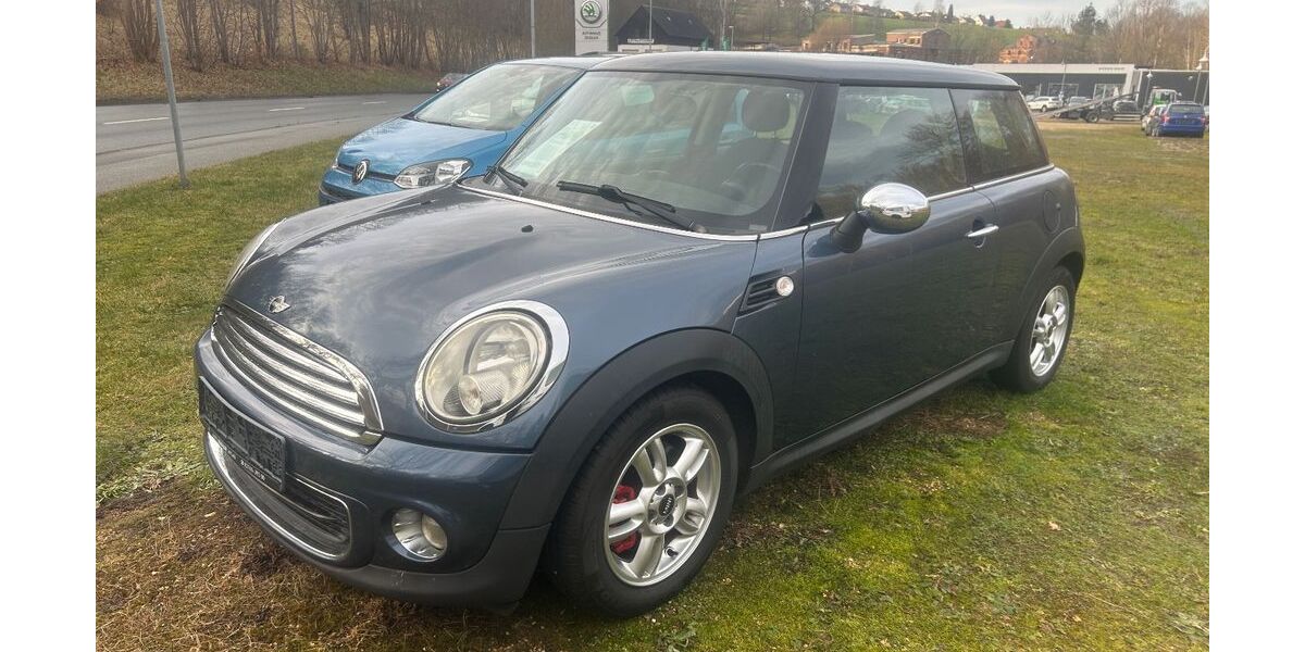 Mini ONE 97.050 km 4.990 &euro; Mylau 08499