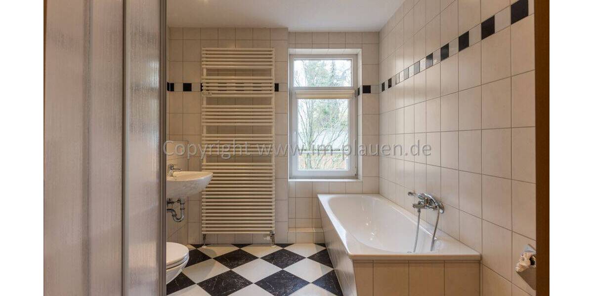 Etagenwohnung Plauen Stadtmitte - 2 Zimmer, 56 m&sup2;, 315&euro; | Angebot:25694436