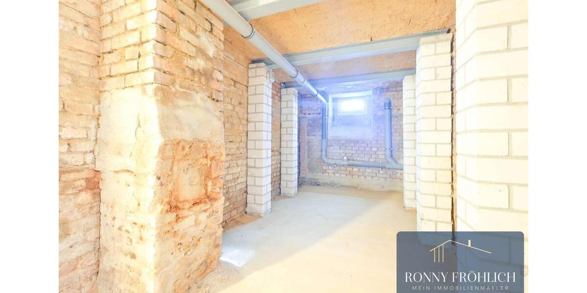 Etagenwohnung Reichenbach im Vogtland - 3 Zimmer, 64 m&sup2;, 450&euro; | Angebot:25271882