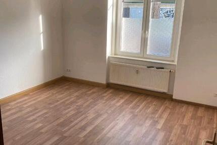 Wohnung Plauen - 2 Zimmer, 42 m&sup2;, 280&euro; | Angebot:25048390