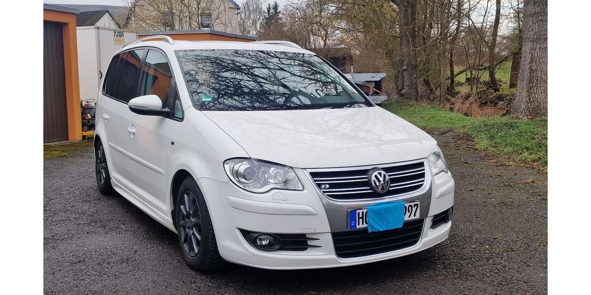 VW Touran 175.000 km 4.999 &euro; Hof 95030