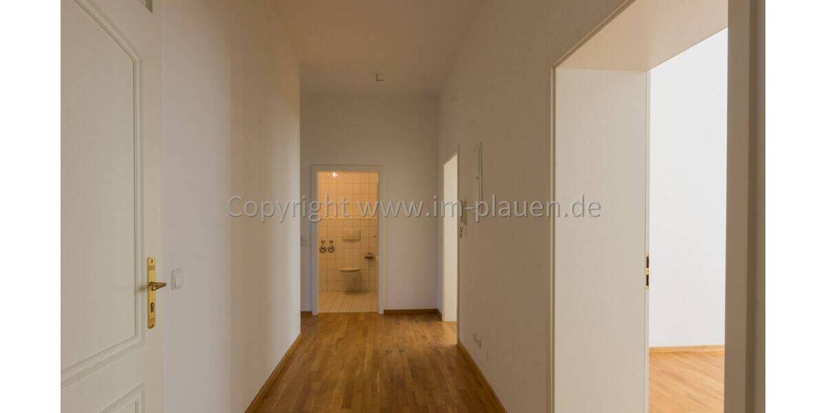 Etagenwohnung Plauen Westend - 2 Zimmer, 74 m&sup2;, 395&euro; | Angebot:25694440