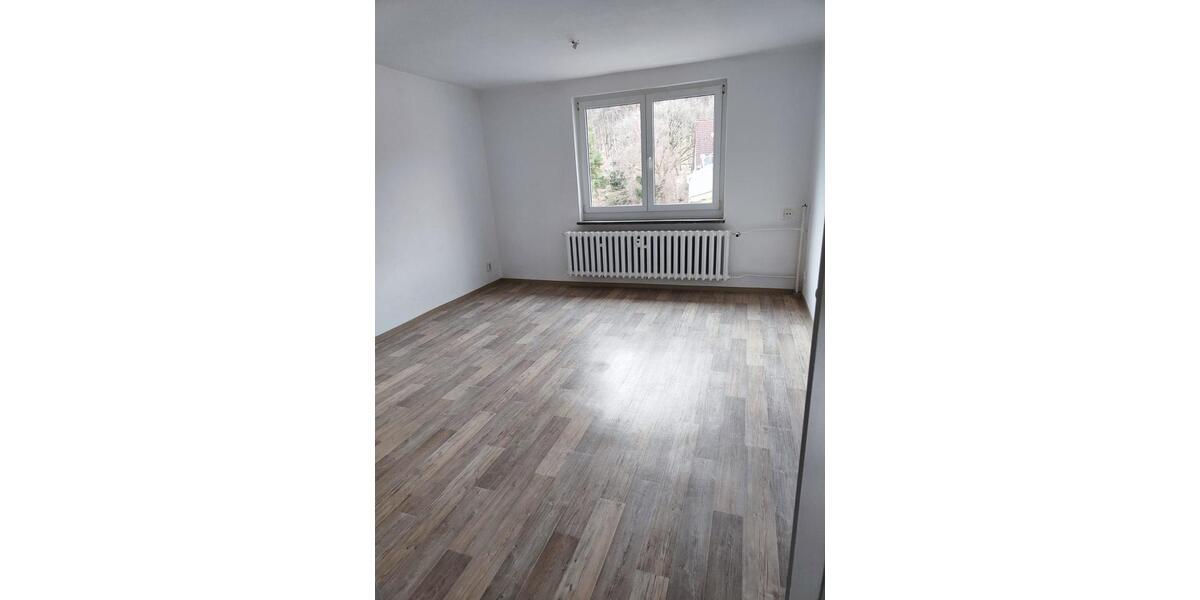 Etagenwohnung Elsterberg - 3 Zimmer, 59 m&sup2;, 295&euro; | Angebot:25650098