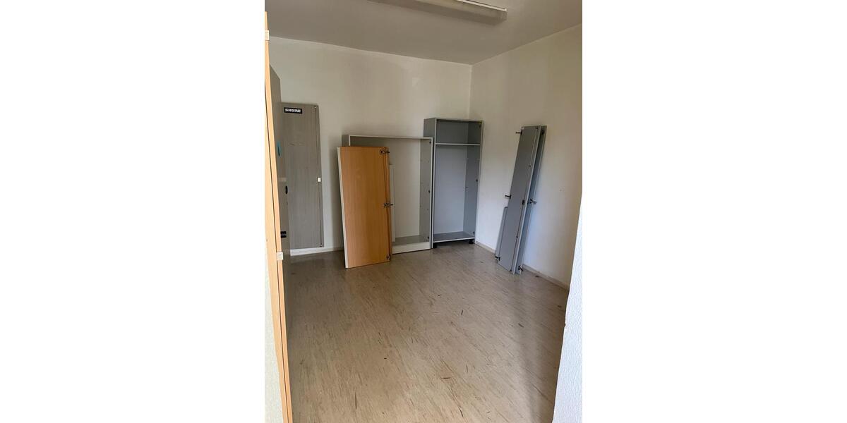 Gewerbeobjekt Zeulenroda-Triebes Triebes - 1.980&euro; | Angebot:22596910