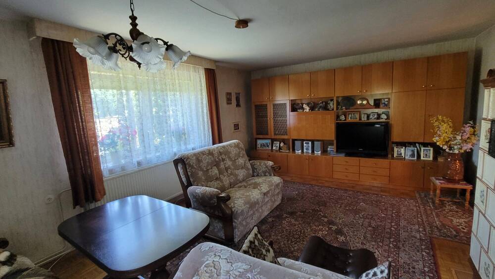 Einfamilienhaus Bösenbrunn - 5 Zimmer, 139 m&sup2;, 180.000&euro; | Angebot:25662030