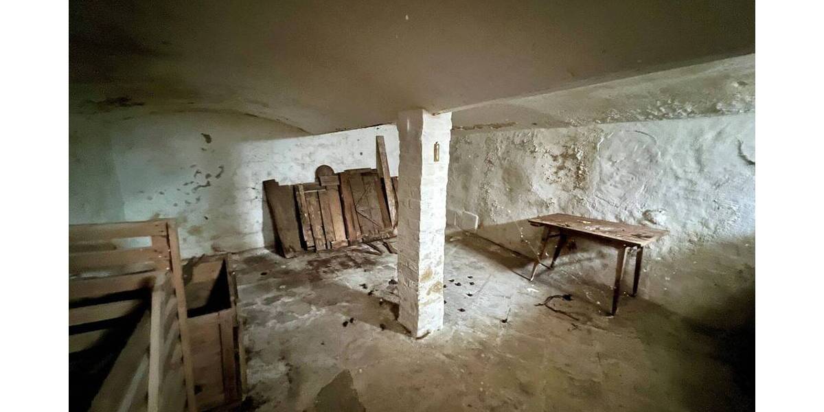 Einfamilienhaus Falkenstein Oberlauterbach - 8 Zimmer, 110 m&sup2;, 55.000&euro; | Angebot:25929611