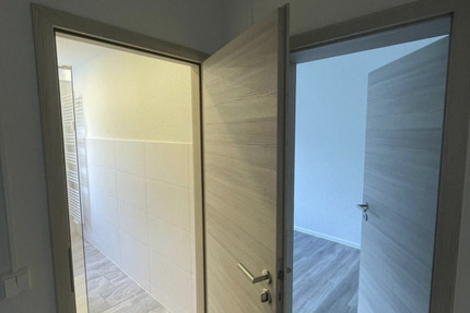 Wohnung Rodewisch - 3 Zimmer, 60 m&sup2;, 420&euro; | Angebot:25305131