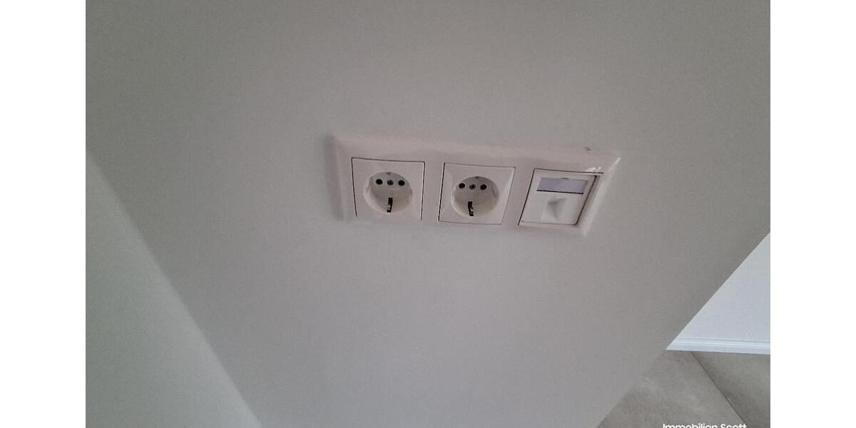 Etagenwohnung Plauen Bahnhofsvorstadt - 3 Zimmer, 94 m&sup2;, 800&euro; | Angebot:22653710