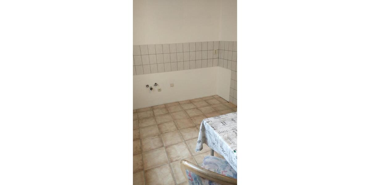 Etagenwohnung Plauen Bahnhofsvorstadt - 4 Zimmer, 390&euro; | Angebot:22270510