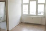Etagenwohnung Plauen - 3 Zimmer, 66 m&sup2;, 335&euro; | Angebot:25838534