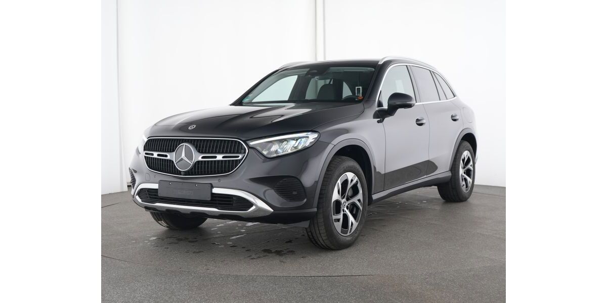 Mercedes-Benz GLC 300 31.566 km 52.950 &euro; Hof 95030