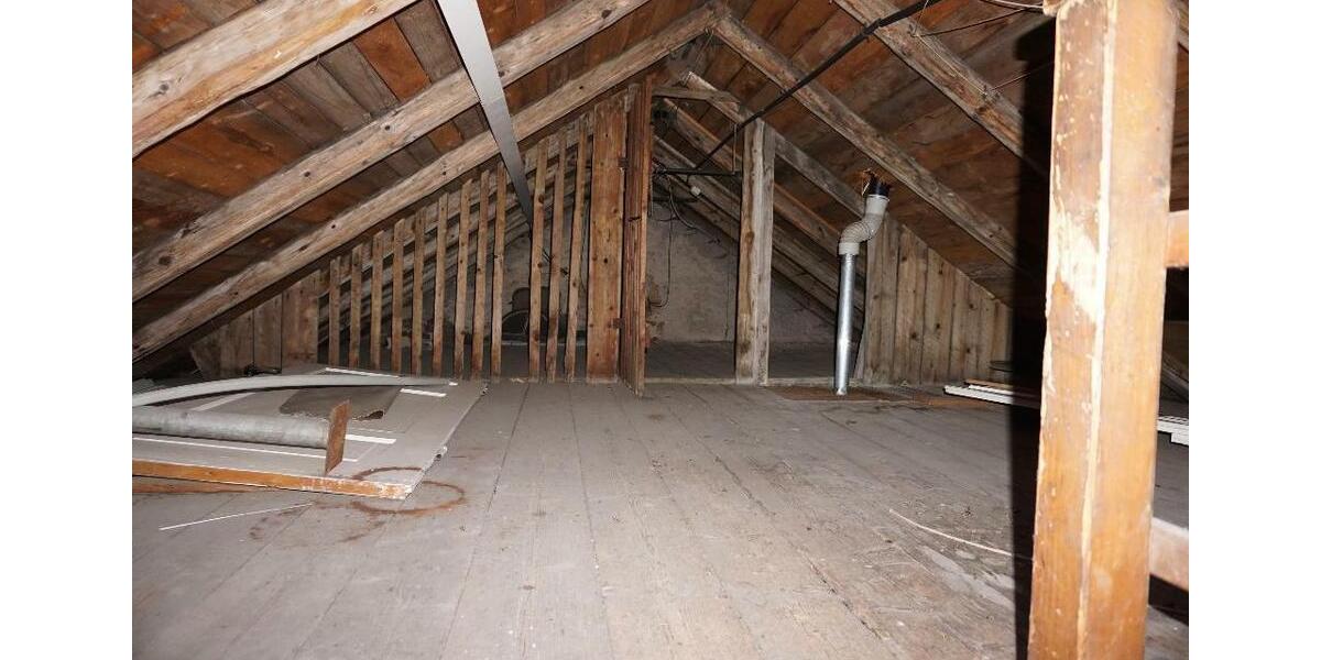 Mehrfamilienhaus, Wohnhaus Rodewisch - 20 Zimmer, 450 m&sup2;, 99.900&euro; | Angebot:8857086