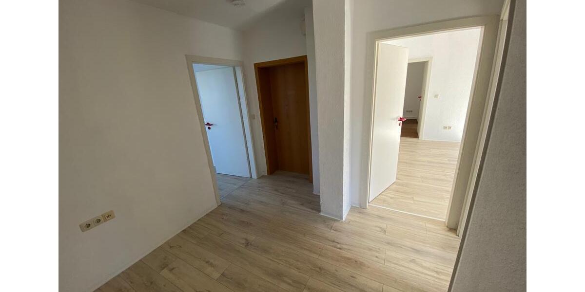 Etagenwohnung Plauen Alt Chrieschwitz - 3 Zimmer, 70 m&sup2;, 350&euro; | Angebot:17334721