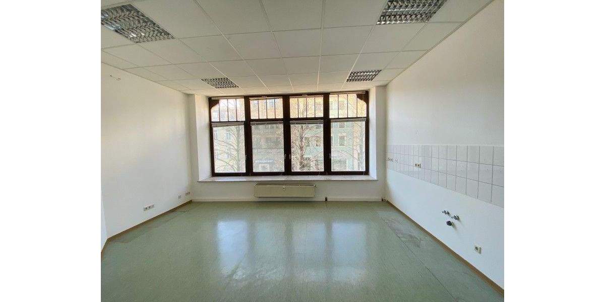 Gewerbeobjekt Plauen Stadtmitte - 8 Zimmer, 166 m&sup2;, 700&euro; | Angebot:25776519