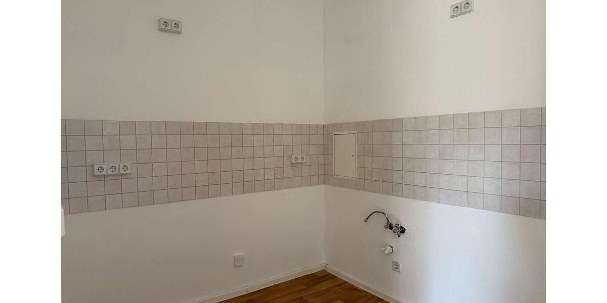 Etagenwohnung Plauen Alt Chrieschwitz - 2 Zimmer, 41 m&sup2;, 228&euro; | Angebot:25753376