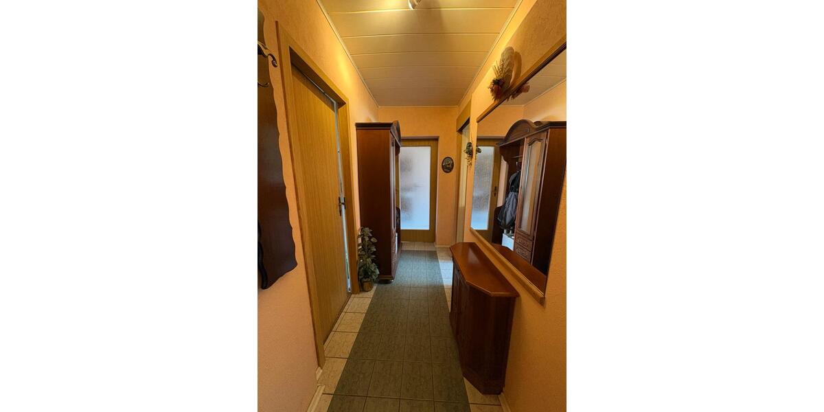 Etagenwohnung Treuen - 3 Zimmer, 56 m&sup2;, 35.000&euro; | Angebot:27222697