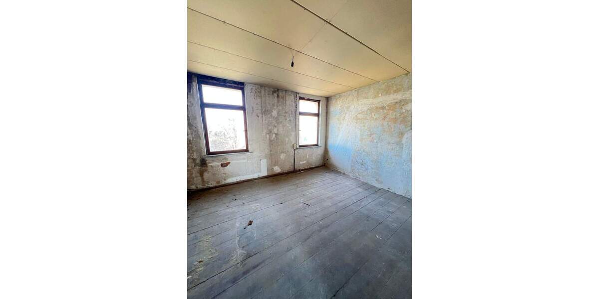 Mehrfamilienhaus, Wohnhaus Reichenbach im Vogtland Reichenbach - 1 Zimmer, 500 m&sup2;, 63.000&euro; | Angebot:25708252